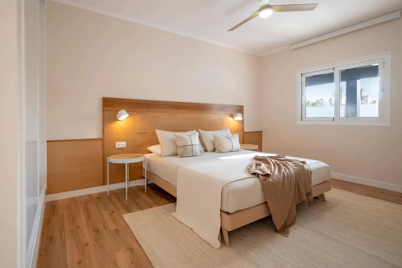 Villa Tropico - Design House With Pool In Corralejo