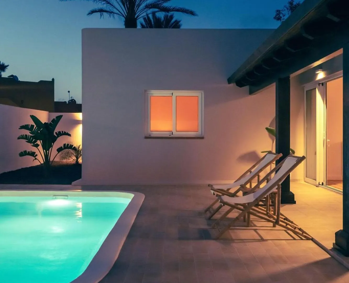 Villa Tropico - Design House With Pool In Corralejo