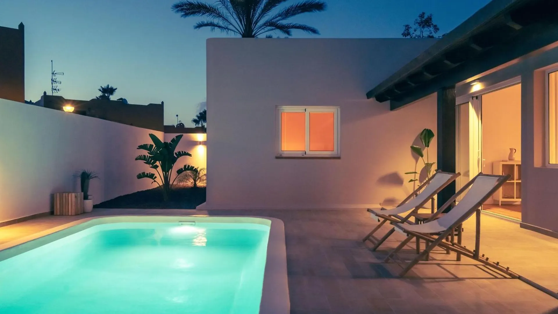 Villa Tropico - Design House With Pool In Corralejo Spagna